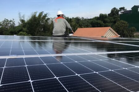 pin năng lượng mặt trời canadian